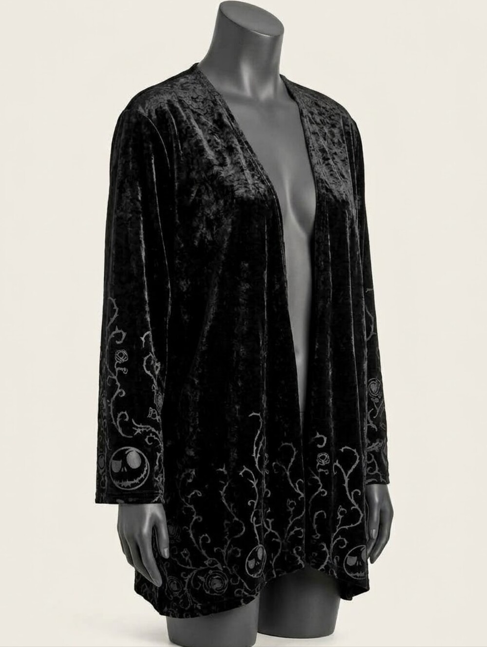 Torrid Disney Nightmare Before Christmas Jack Skellington Velvet Burnout Kimono